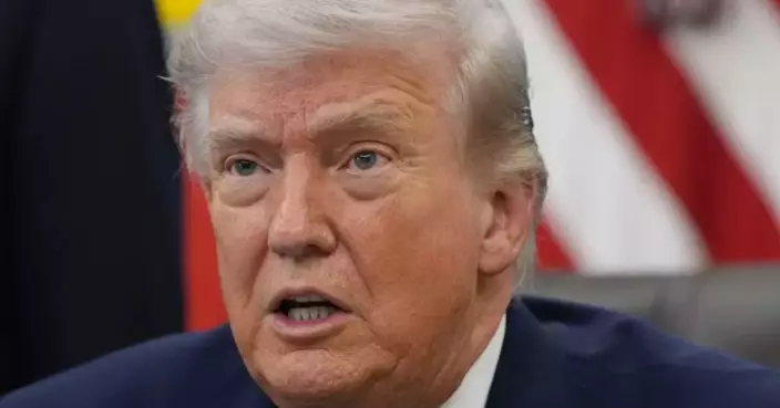 Trump says he'll sign order to resume pay for Homeland Security. His move bypasses Congress