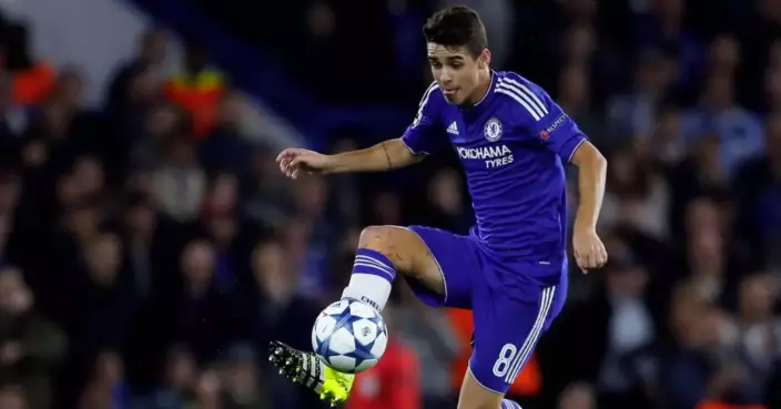 Former Chelsea player Oscar retires from soccer after heart issue