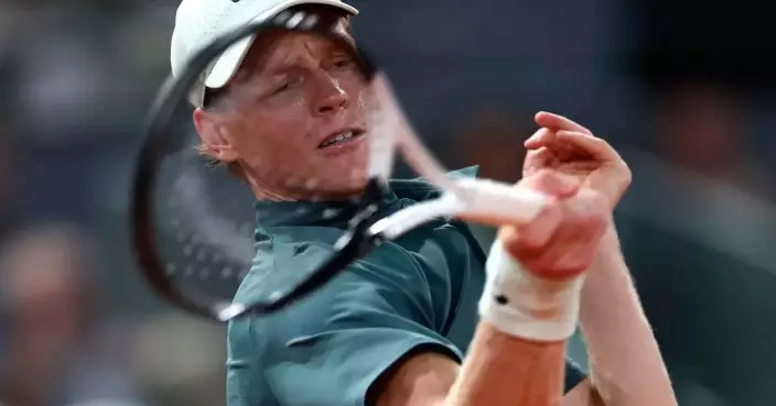 No. 1 Jannik Sinner beats rising star Rafael Jódar in Madrid and declares 'what a player'