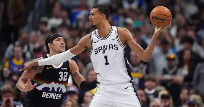 Jokic scores 40, outduels Wembanyama and Nuggets top Spurs 136-134 in OT