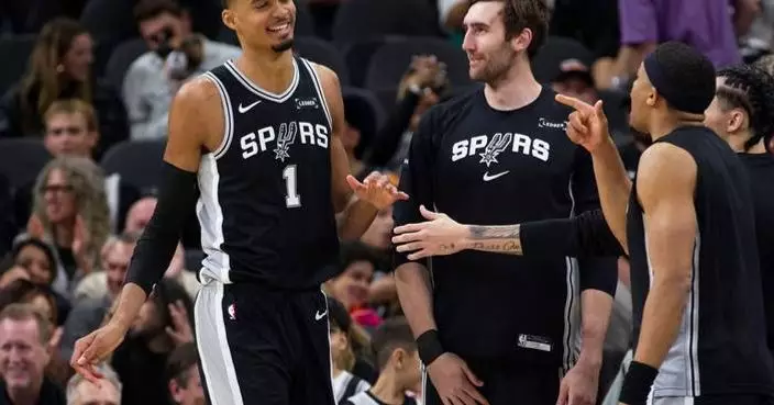 Spurs’ Wembanyama leaves game against 76ers in first half with bruised left rib