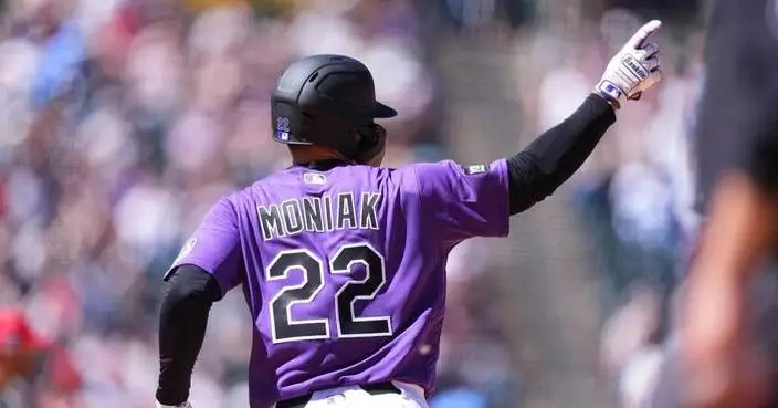 Mickey Moniak homers twice as Rockies top Phillies 4-1