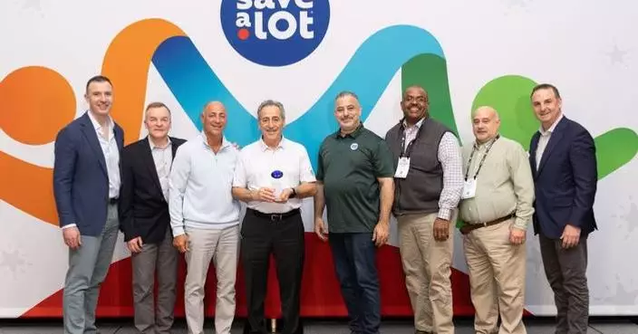 Save A Lot recognizes 10 Retail Partners at Annual Meeting