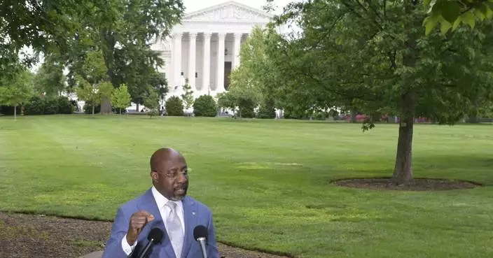 Supreme Court weakens the Voting Rights Act and aids GOP efforts to control the House