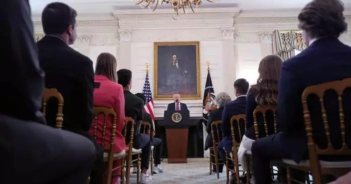 Trump renews his call for Congress to intervene and pass legislation to control college sports