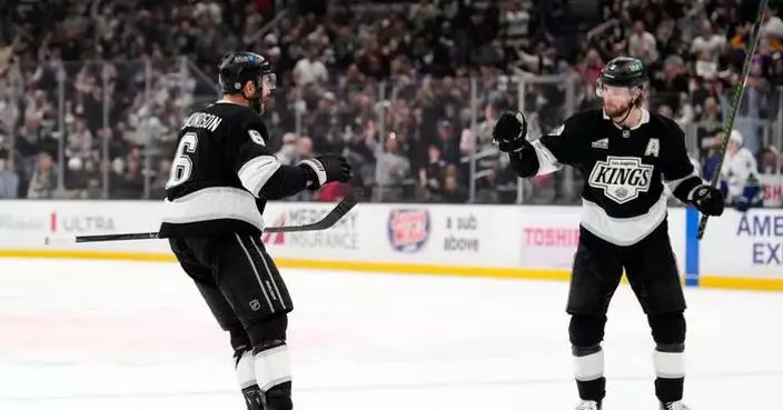 Adrian Kempe scores twice, Kings top Canucks 4-1 to move back into Western Conference wild card spot