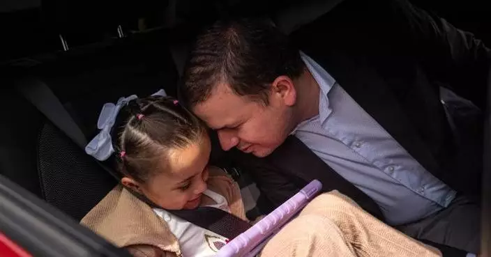 A Venezuelan doctor in ICE custody misses husband’s asylum interview after being detained at airport