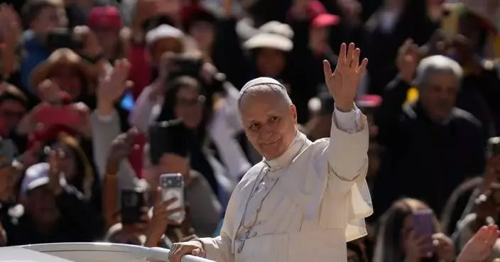 White Sox expand plans for giveaway of pope-themed hats