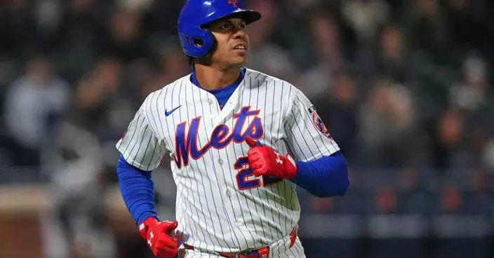 Juan Soto comes off the injured list and helps the Mets stop their 12-game slide