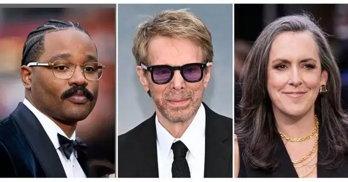 Hollywood leaders, theater owners gather at CinemaCon at a critical time in the industry