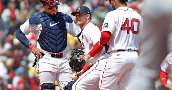 Red Sox right-hander Sonny Gray leaves game against Tigers because of hamstring tightness