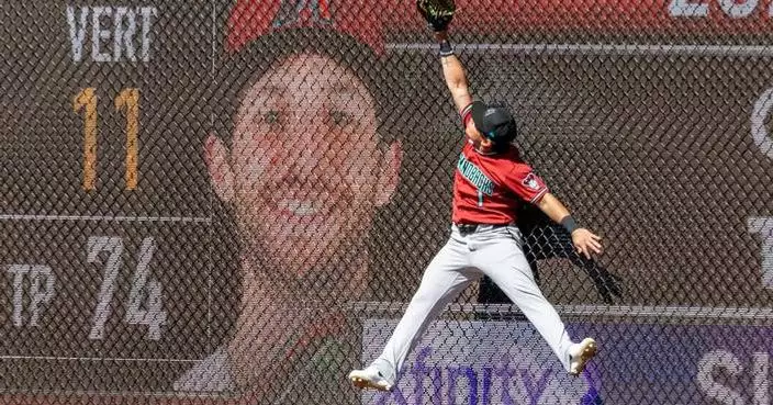 Fernandez, Del Castillo power Diamondbacks to 4-3 win over the Phillies