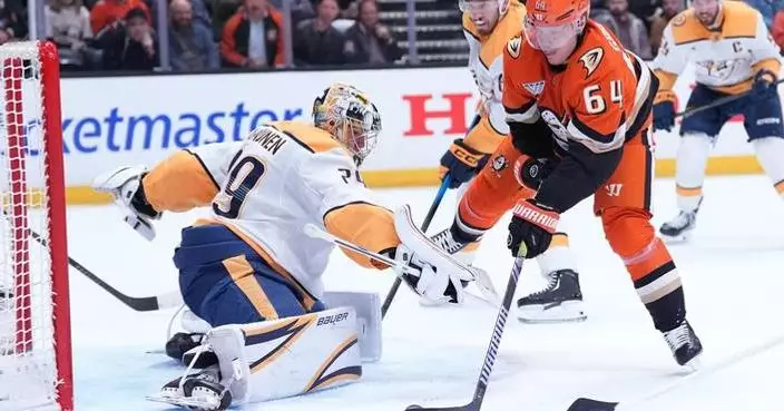 Justus Annunen stops 43 shots for 3rd career shutout in Predators' 5-0 win over Ducks