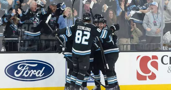 Mammoth win the first NHL playoff game in Utah, beating Vegas 4-2 for 2-1 series lead