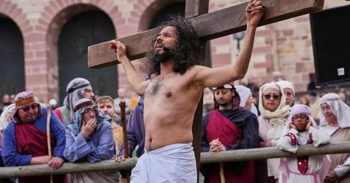 Good Friday around the world, in photos