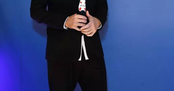 ROBERT PATTINSON HEADLINES 1664’S “UNQUESTIONABLY GOOD TASTE” LONDON LAUNCH