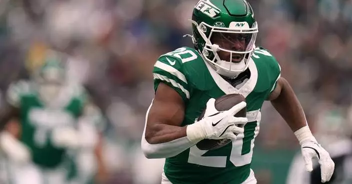 Jets, running back Breece Hall agree to a 3-year, $45.75 million contract extension, AP source says