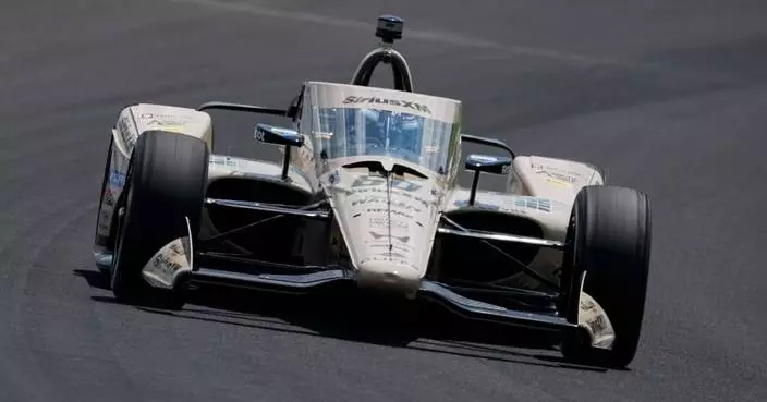 Felix Rosenqvist posts fastest 4-lap average in 1st round of Indianapolis 500 qualifying