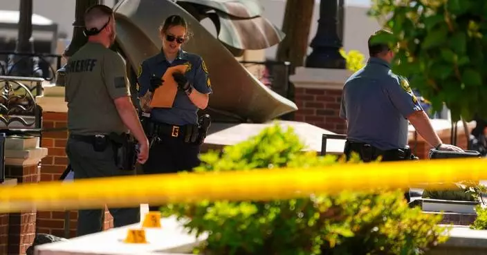 Tennessee man known for racist videos held on $1.25M bond for courthouse shooting