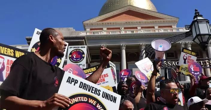 Massachusetts Uber, Lyft drivers certify first statewide ride-hailing union amid automation fears