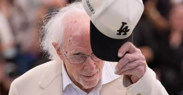 Bruce Dern takes a bow at the Cannes Film Festival with a new documentary on his life