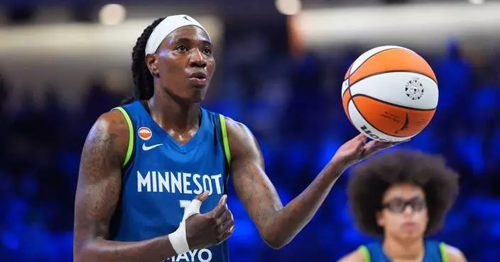 Natasha Howard and Courtney Williams lead Lynx to 90-86 win over Wings