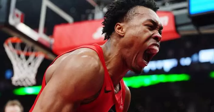 Barrett hits winning 3-pointer in OT as Raptors force Game 7, beat Cavaliers 112-100
