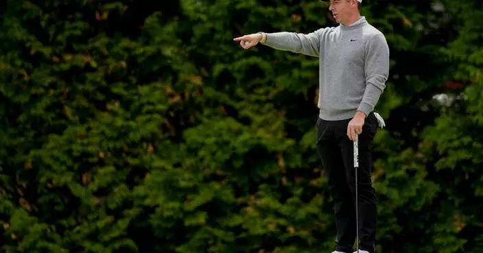 Rory McIlroy has big shoes to fill at the PGA: His own to help with a blister