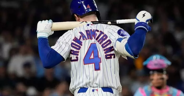 Cubs center fielder Pete Crow-Armstrong makes another mistake on defense