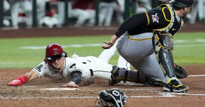 Dodgers acquire outfielder Alek Thomas in a trade with the Diamondbacks
