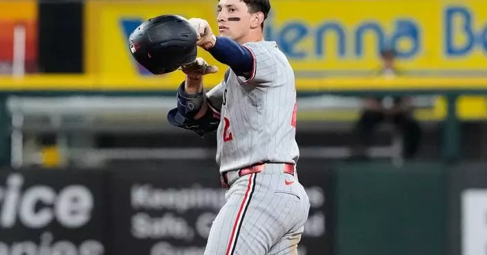 Brooks Lee’s bases-loaded double gets it done for Twins in 11-inning, 5-3 win over White Sox