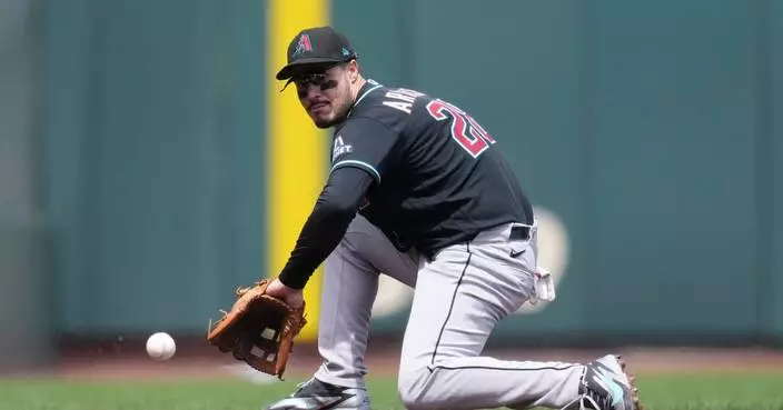 Diamondbacks’ Nolan Arenado leaves win over Giants with right groin tightness