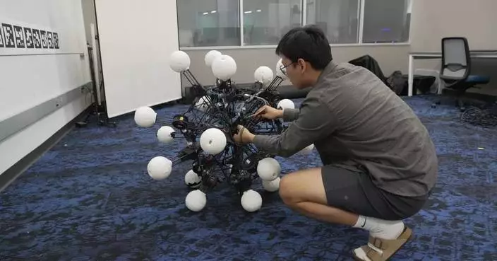 Introducing Argus, a robot with 20 legs and eyes built to move and see in any direction instantly