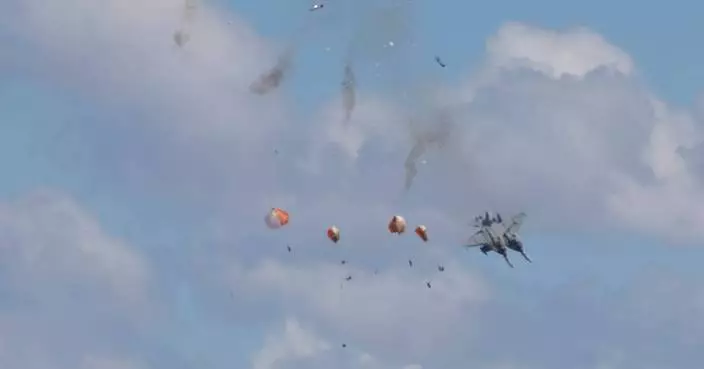 What to know about a midair collision between 2 Navy jets at an Idaho air show