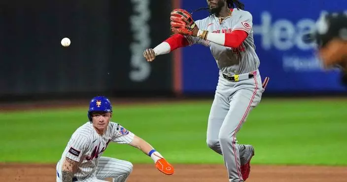 Reds rout Mets, who fall 11 under .500 again