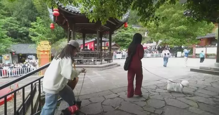 Scenic spot offers customized services to enhance holiday travel experience