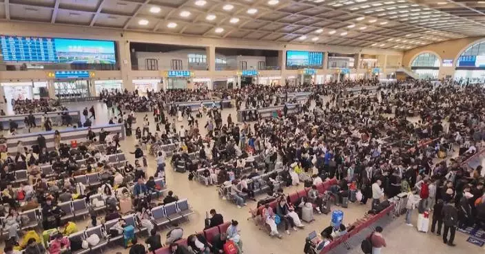 Holiday Day 2 sees 297.665 mln passenger trips