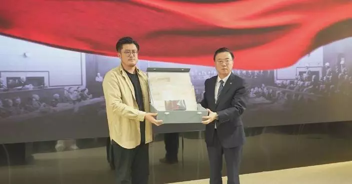 Tokyo Trials prosecutor’s diaries donated to Nanjing Massacre memorial hall
