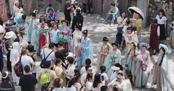 Films boost tourism across China during May Day holiday