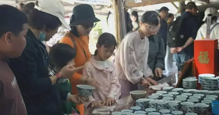 Industrial tourism gains popularity during May Day holiday