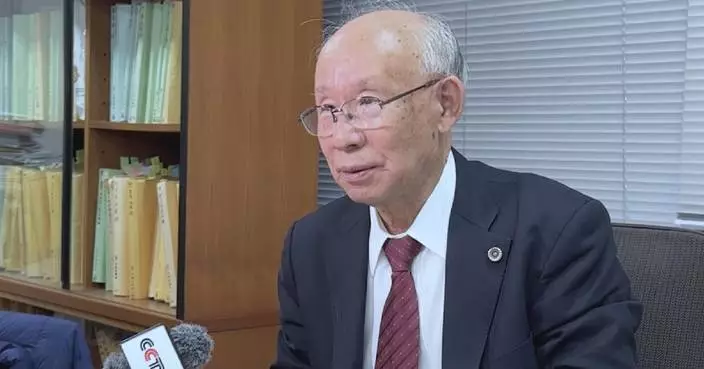 Japanese scholar warns of de facto constitutional amendments
