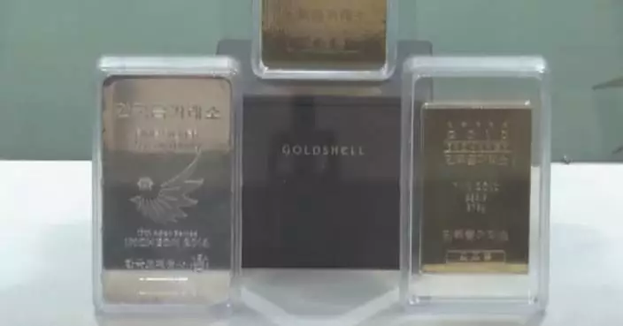 Gold, silver prices rise on US-Iran peace hopes, weaker dollar