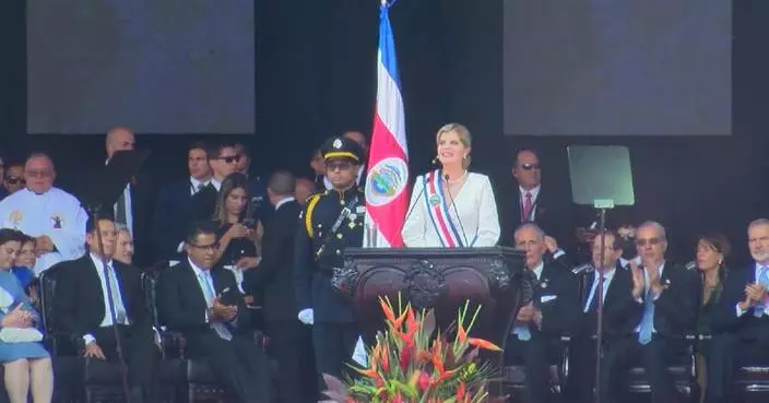 Laura Fernandez sworn in as Costa Rica’s president