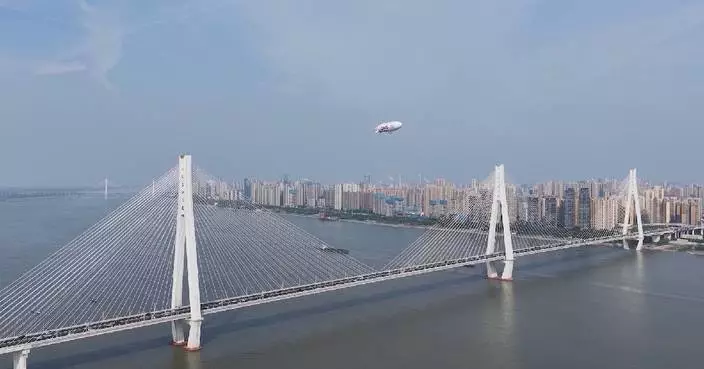 Aerial shots record green environment along Yangtze River at Wuhan