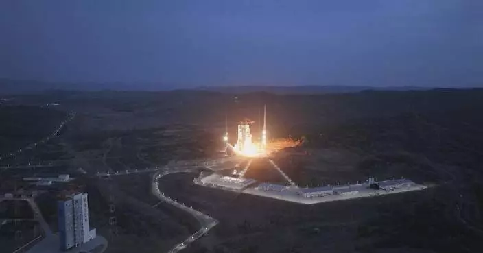 China launches new satellite group for commercial constellation