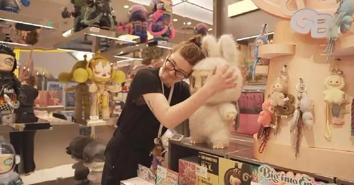 Trendy toys play part in fostering cuddly connections among Chinese, American youths