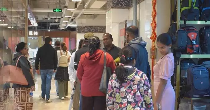 'Shopping in China' booms amid service upgrades for int'l visitors