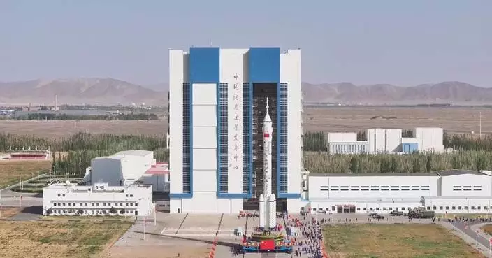 Combination of Shenzhou-23 crewed spacecraft, rocket begins transfer to launch area