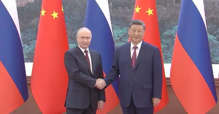 Xi holds talks with Putin on broad range of issues