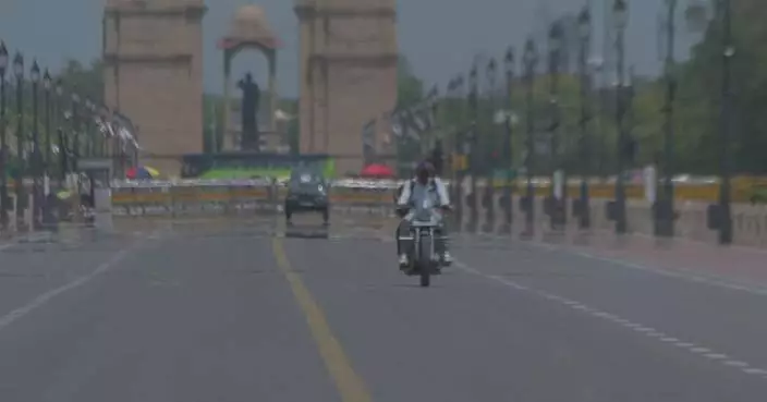 Northern India swelters as temperatures hit record highs